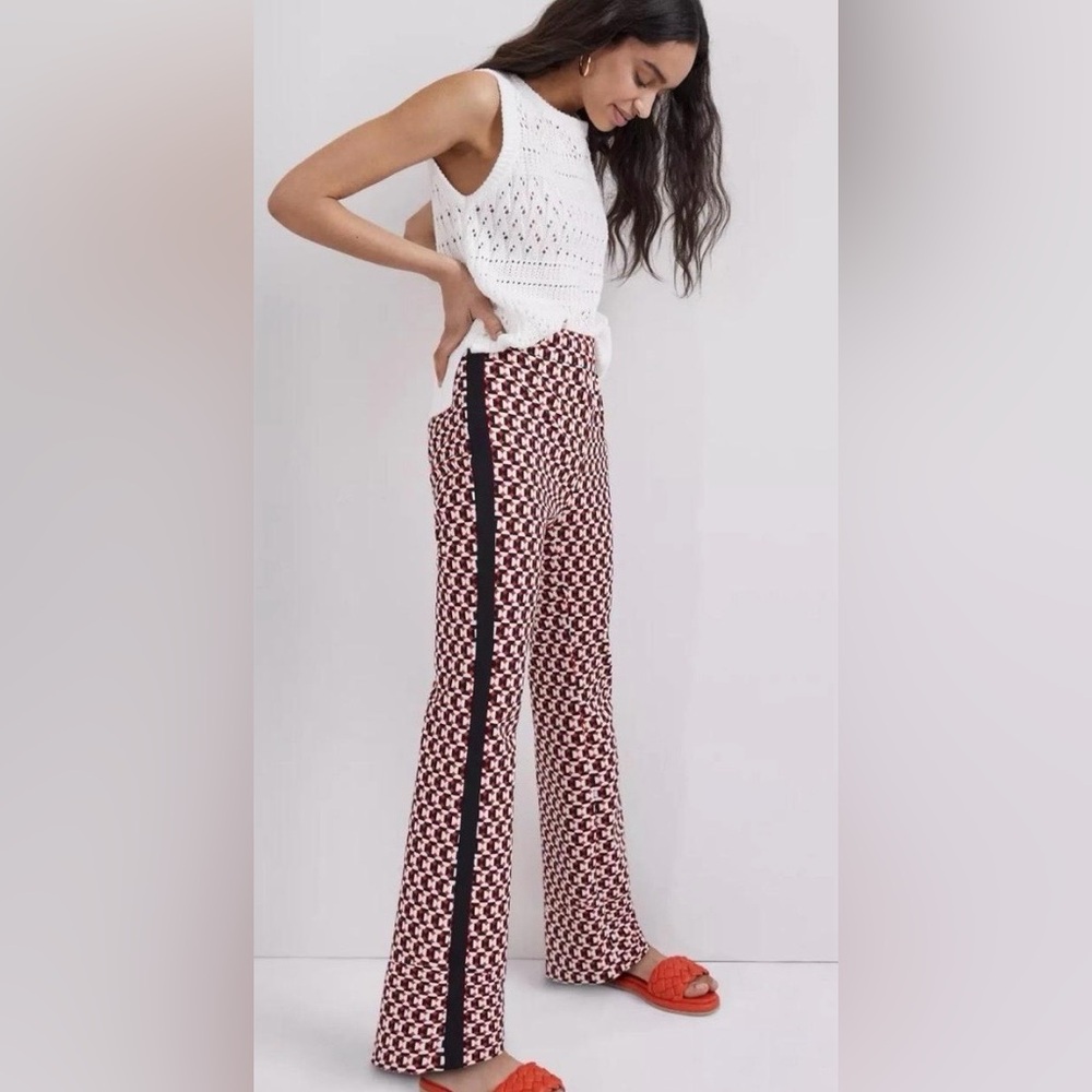 Anthropologie Maeve | Womens Red/Black/Cream Geometric Print Flare Ankle Pant SP